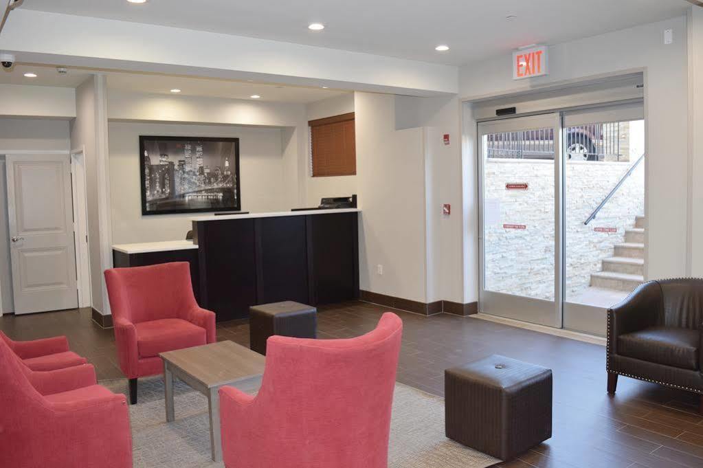 La Quinta By Wyndham Brooklyn East Hotel Ню Йорк Екстериор снимка